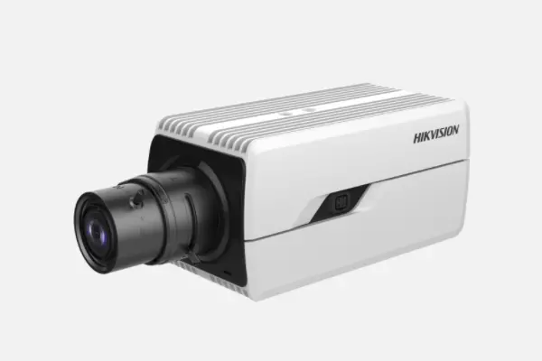 HIKVISION 2MP DeepinView Varifocal Box Camera